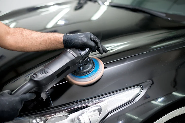 Car polishing service